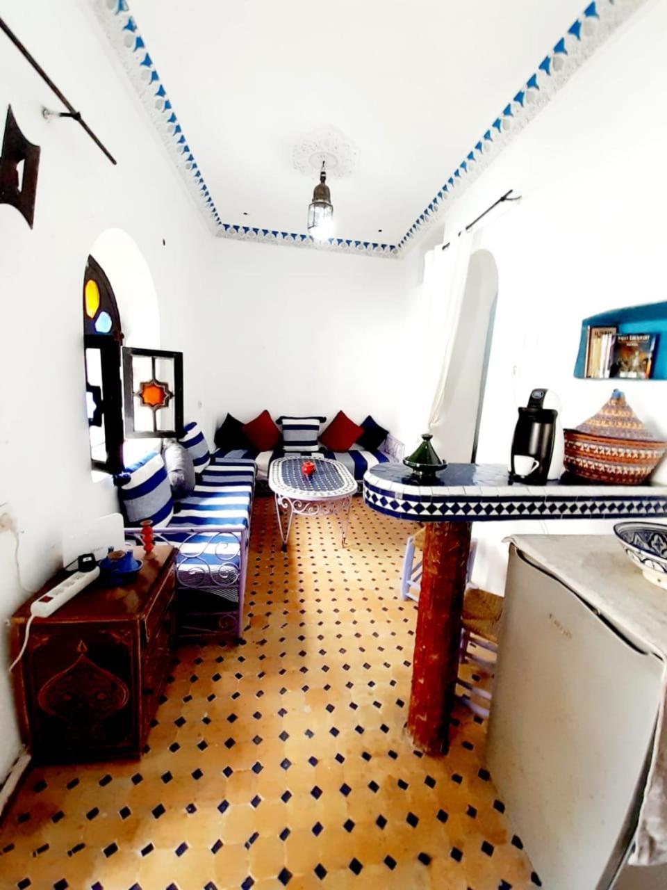 Dar Imran Apartment เอสเซาอิรา ภายนอก รูปภาพ