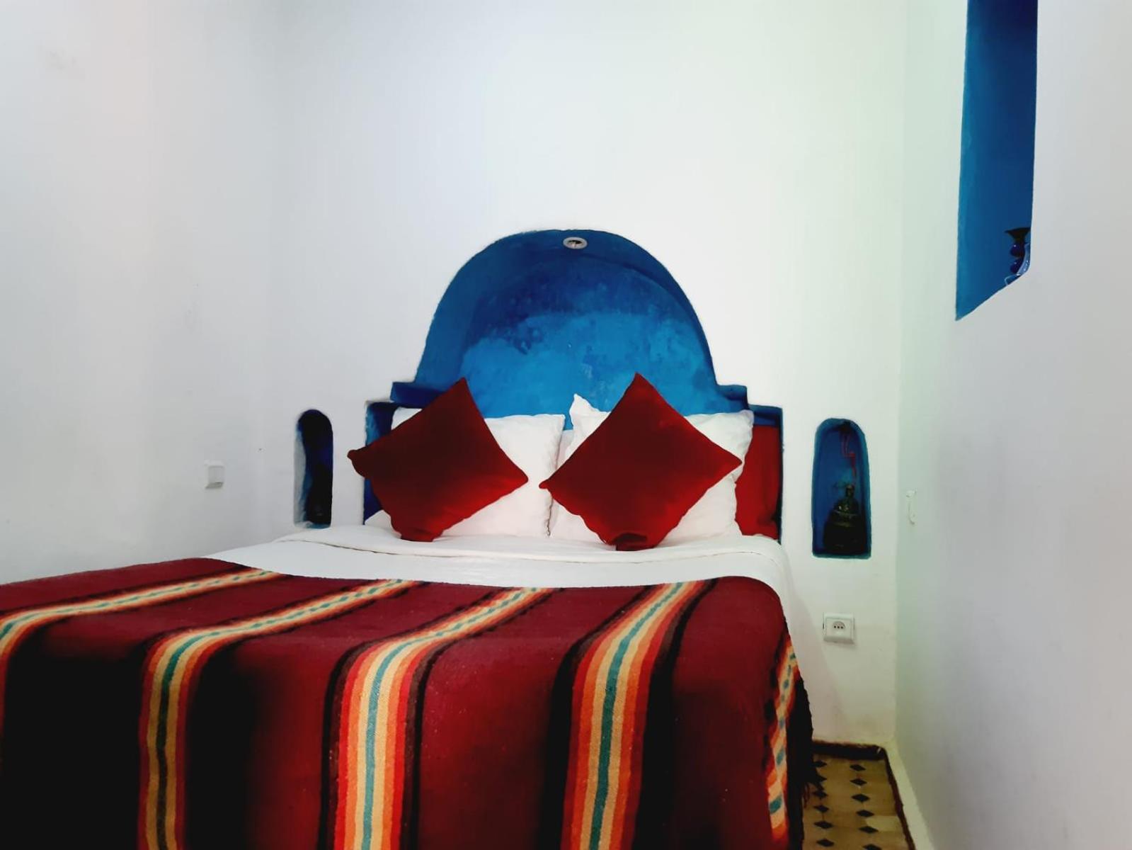 Dar Imran Apartment เอสเซาอิรา ภายนอก รูปภาพ